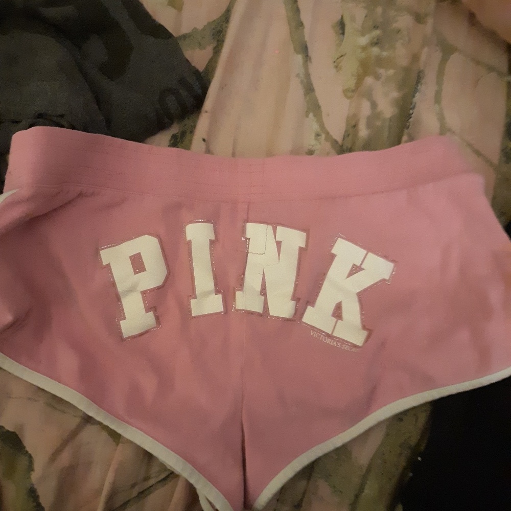 Short - Picture 2 of 2